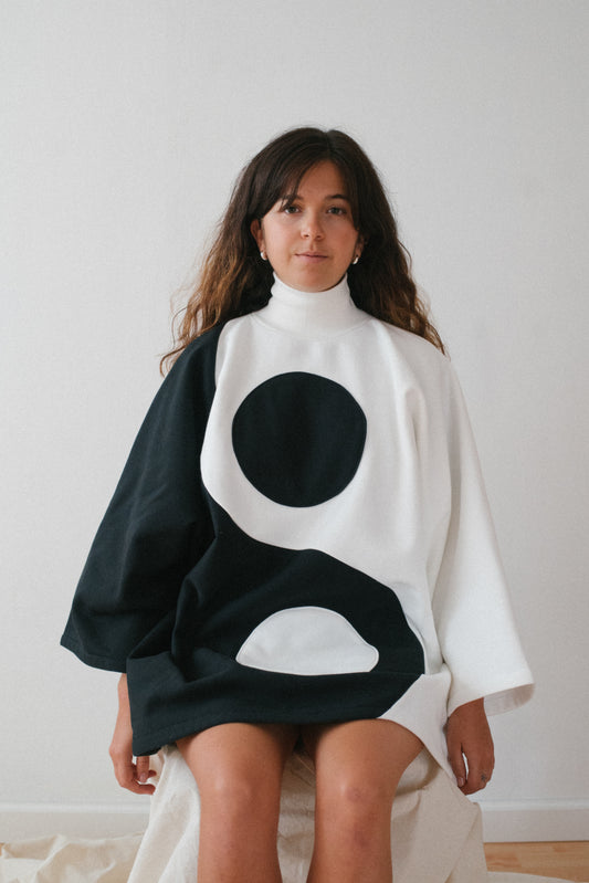 Sweater Yin Yang